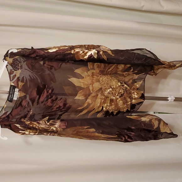 Donna Morgan sheer top - Picture 1 of 4